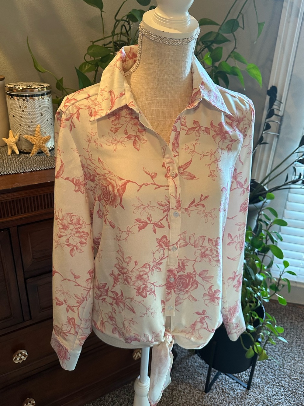 Preston & York Button-Front Floral Tie-Hem Shirt - Pink Print